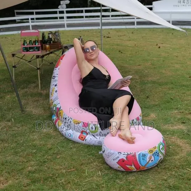 Inflatable Lounge Chair · Photo 1