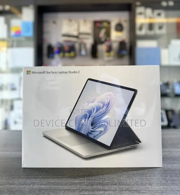 New Microsoft Surface Laptop Studio 2 16GB Intel Core i7 SSD 512GB · Photo 1