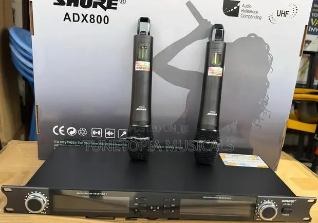 Shure ADX800 2in1 Wireless Microphone · Photo 1