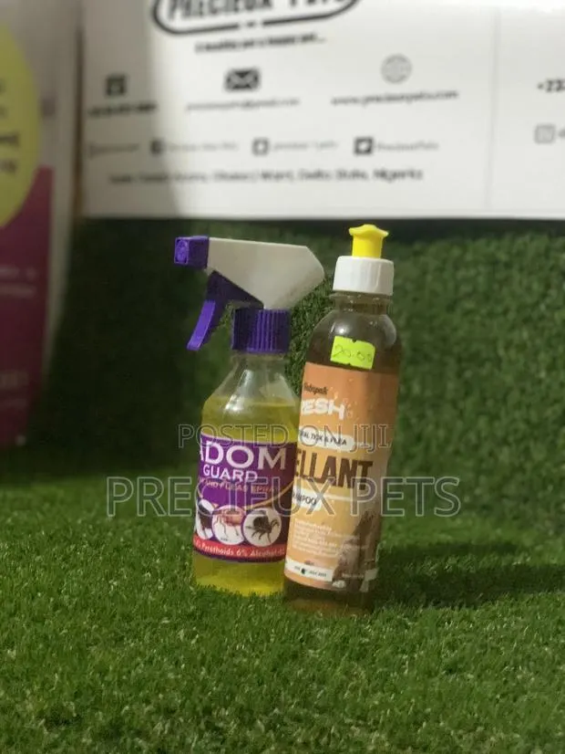 Ticks and Fleas Repellent Combo Small Size · Photo 1