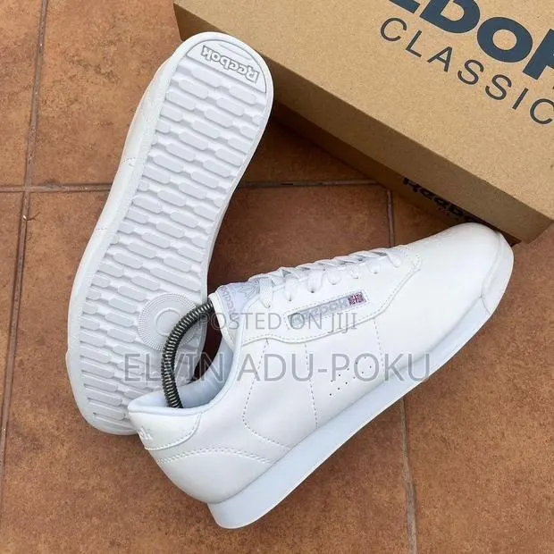 Reebok Princess Low Unisex Sneaker · Photo 1