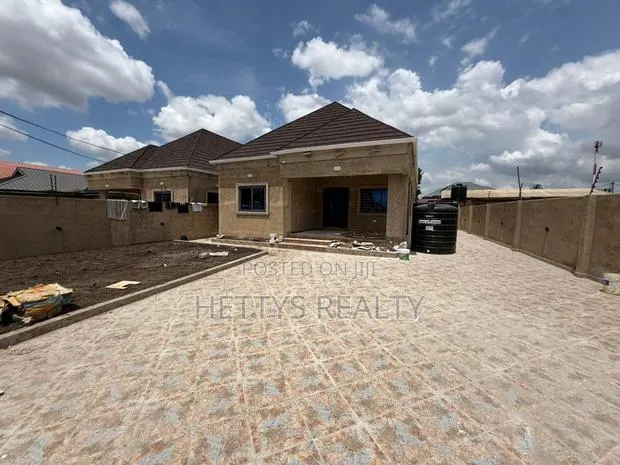 3bdrm House in Ablekuma for sale · Photo 1