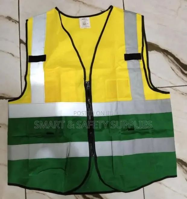 Yellow and Dark Green · Photo 1