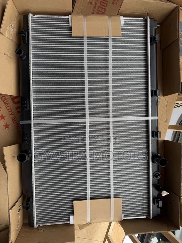 Honda CR-V 2023 - 2025 Hybrid Water Tank · Photo 1