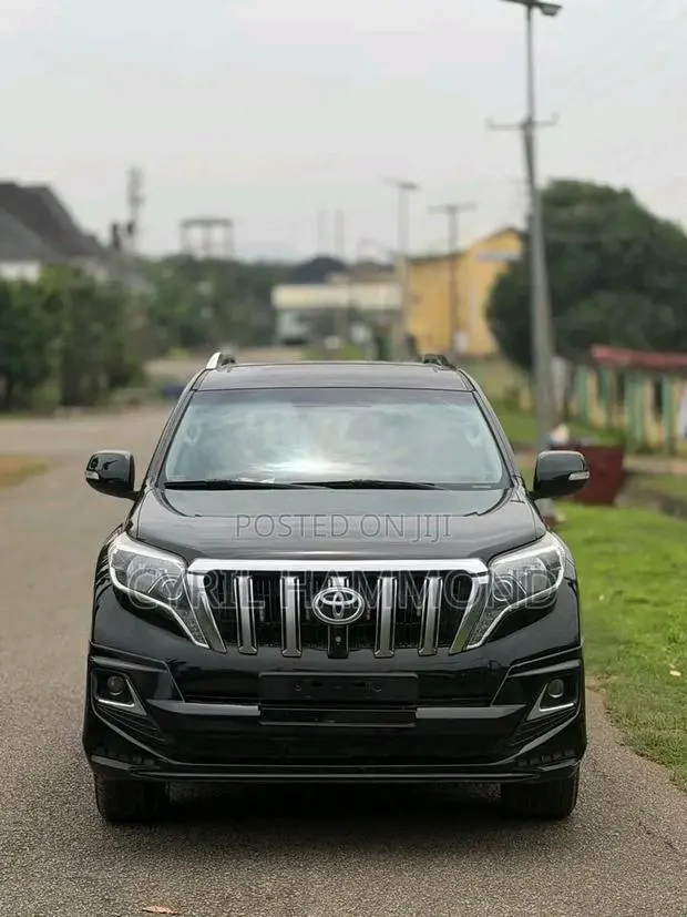 Toyota Land Cruiser Prado 2017 Black · Photo 1
