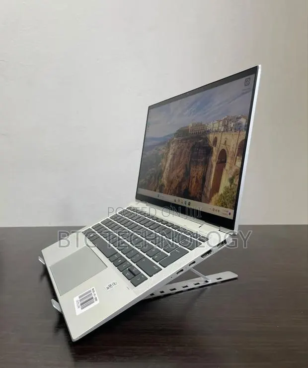 Laptop HP EliteBook x360 1030 G7 16GB Intel SSD 256GB · Photo 1