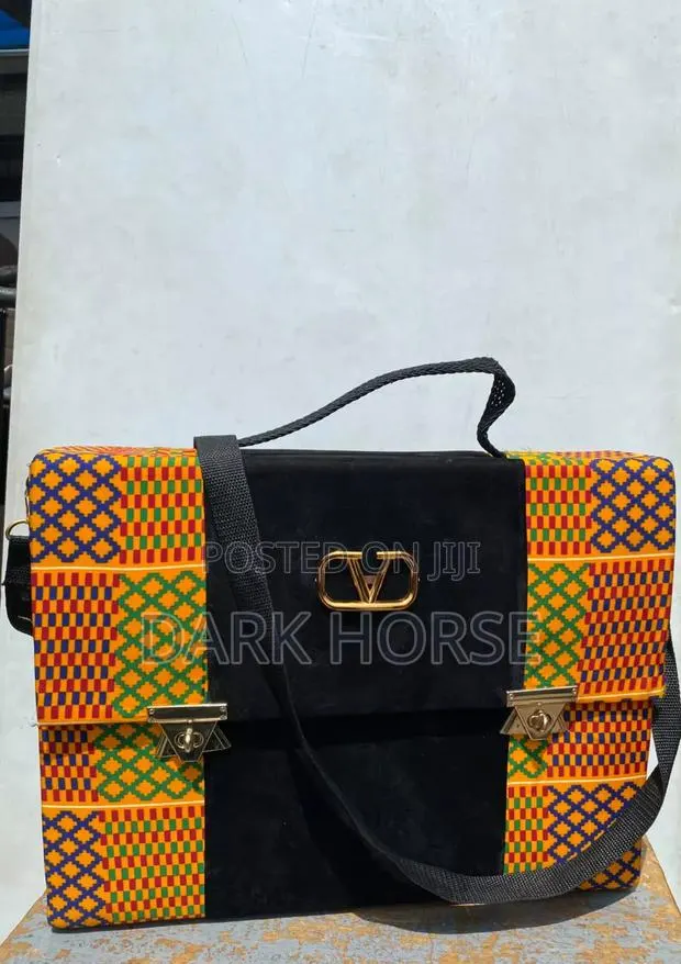Handmade African Kente Box Bags · Photo 3