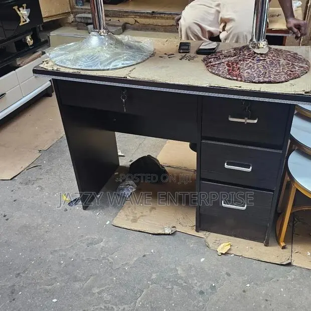Office Table Desk · Photo 1