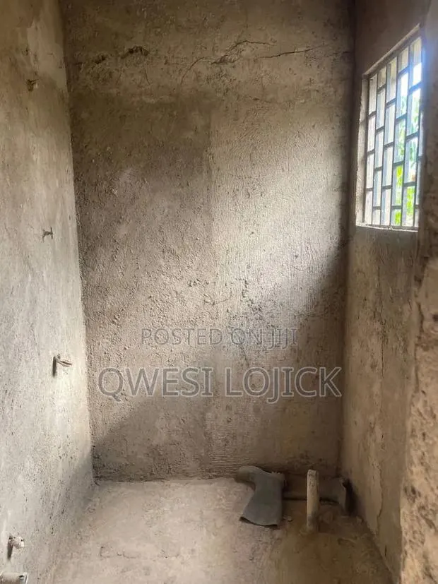 4bdrm House in Awutu Senya East Municipal for sale · Photo 1