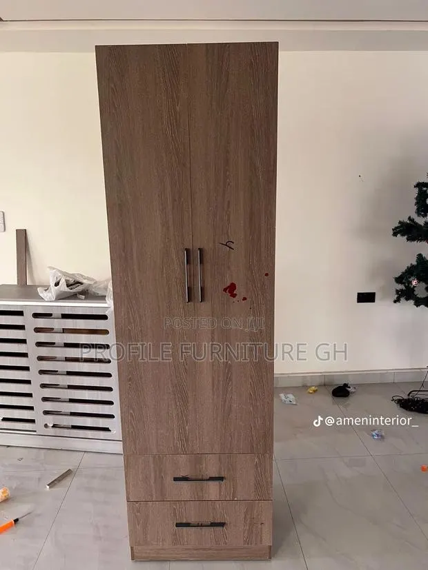 Laminated Single Wardrobe With Two Doors · Photo 1