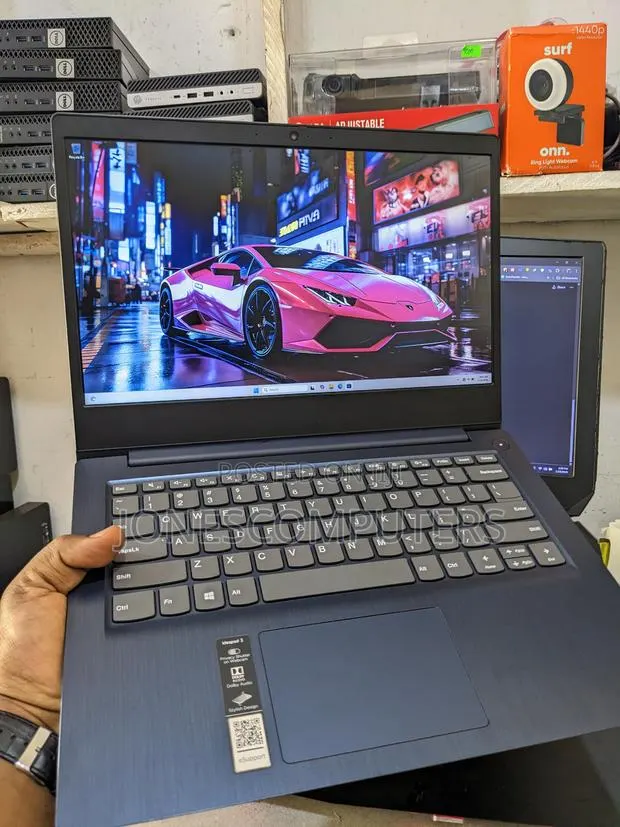 Laptop Lenovo Ideapad 3 8GB AMD Ryzen 5 SSD 256GB · Photo 1
