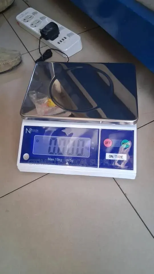 Lab Scale or Electronic Balance · Photo 1