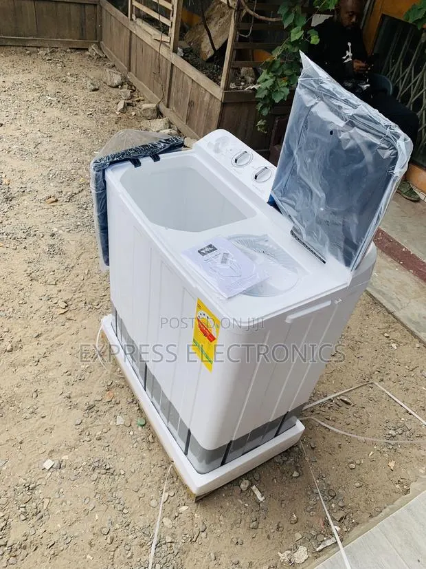 Zealous Sleek TCL 10.5KG Twin Tub (Semi-Automatic) Washing Machine · Photo 1