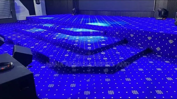 Thick Industrial Carpet · Photo 1