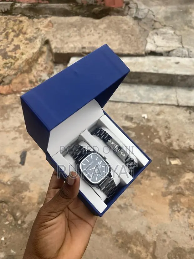 Customized Jewelry · Photo 1