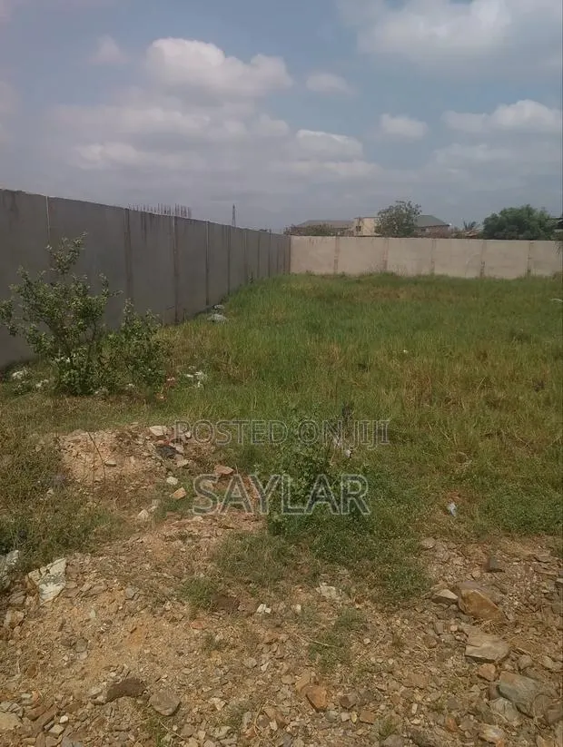 2 Plots Verified Traditional Authority Indenture for Sale Lashibi · Photo 1