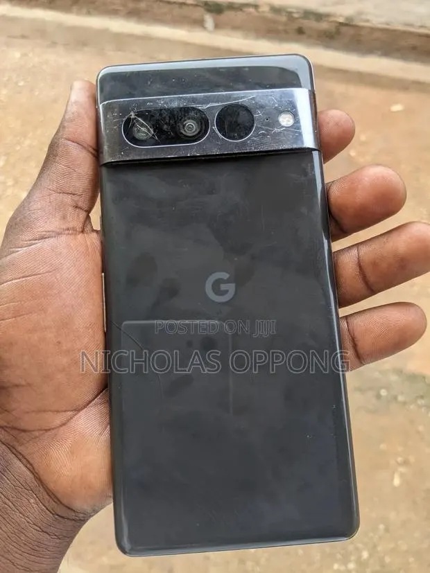 Google Pixel 7 Pro 128 GB Black · Photo 1