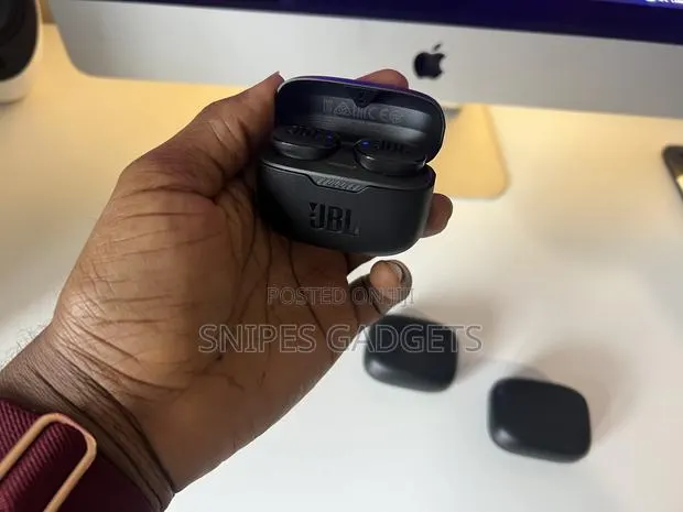 JBL Tune 130nc True Wireless Stereo Earbuds · Photo 1
