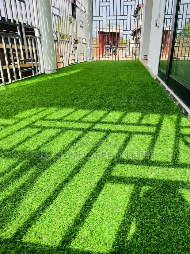 25mm Artificial Green Grass for Events Etc · Photo 1