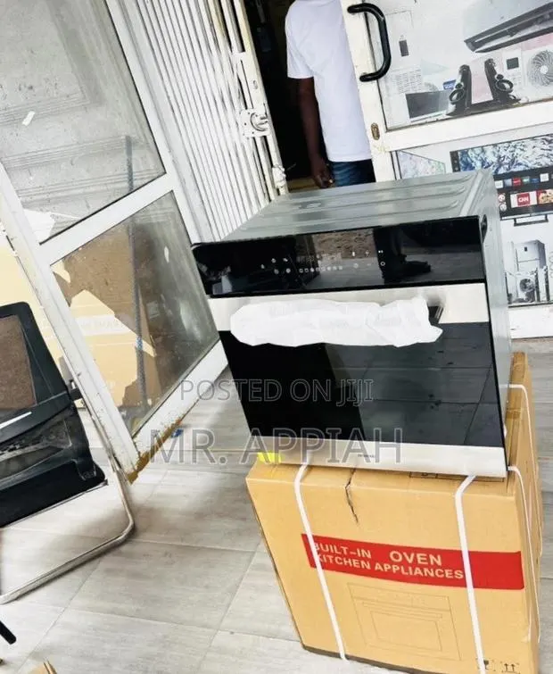 Effortless Quality Kenwood 90cm Oven · Photo 1