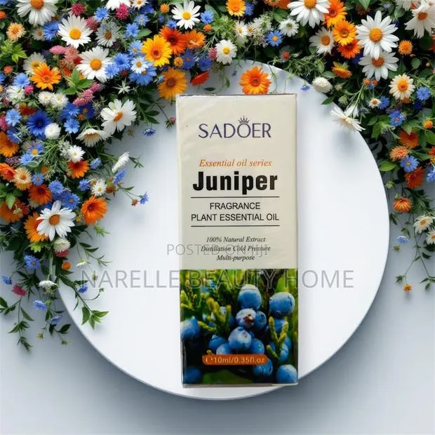 Juniper Essential Oil · Photo 1