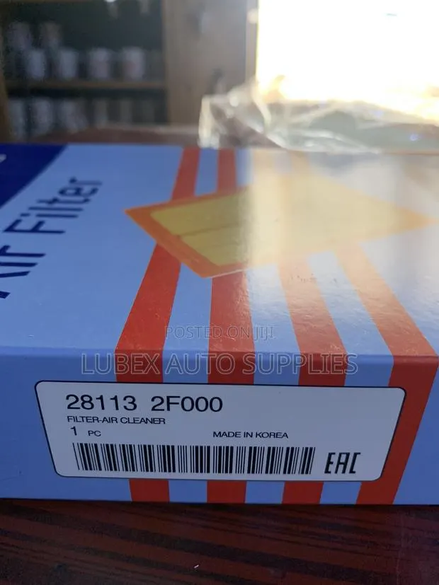 Hyundai 28113 2f000 Filter-Air Cleaner · Photo 1