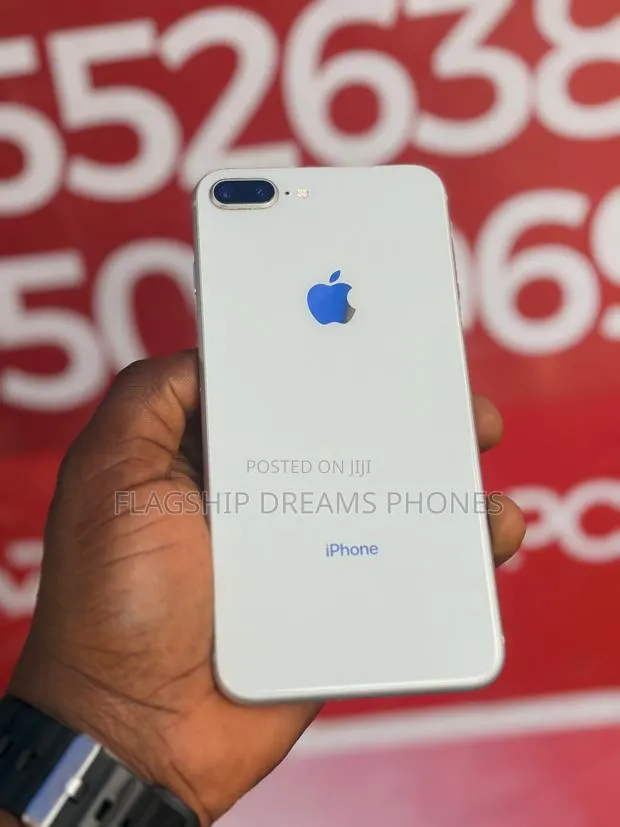 Apple iPhone 8 Plus 64 GB White · Photo 1