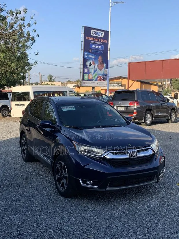 Honda CR-V 2019 Blue · Photo 1