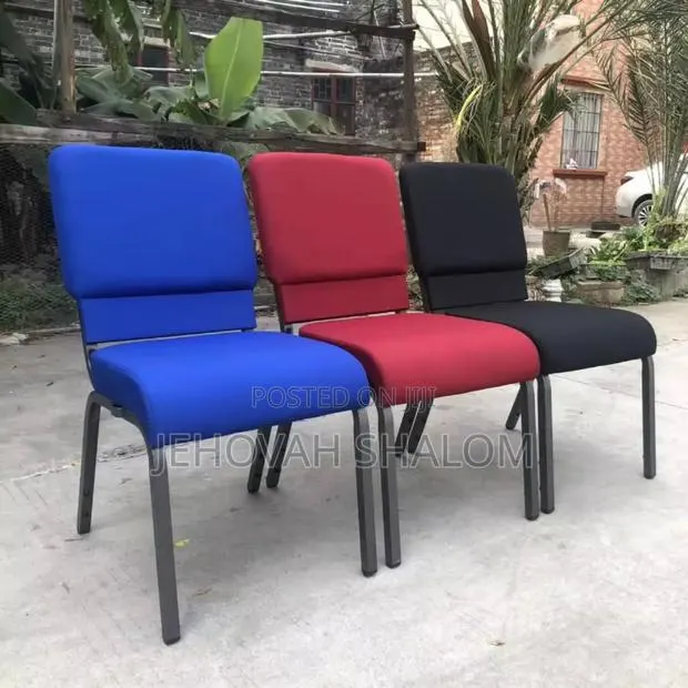 Auditorium Chair Available · Photo 1