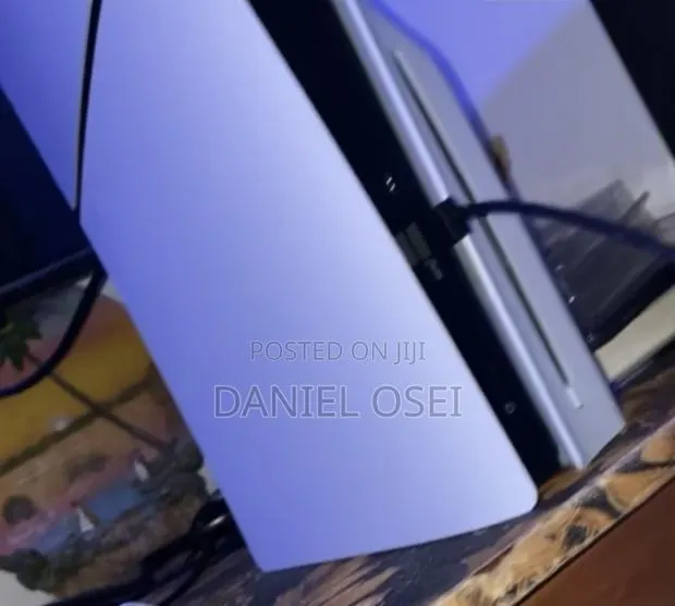 PS5 Slim Standard · Photo 1