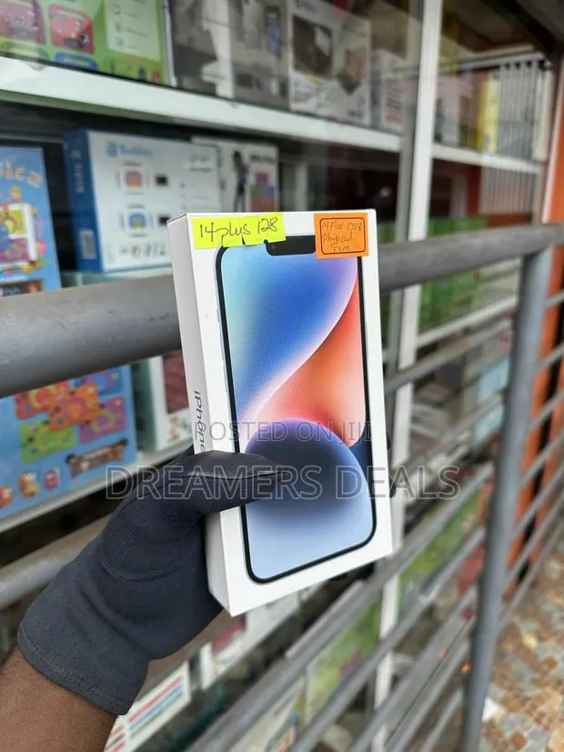 New Apple iPhone 14 Plus 128 GB Blue · Photo 1
