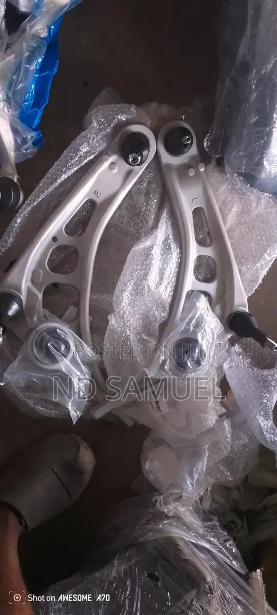 BMW Complete E46 Lower Arms · Photo 1