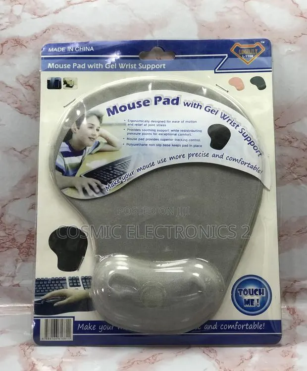 Mouse Pad With Gel Wrist Support · Photo 1