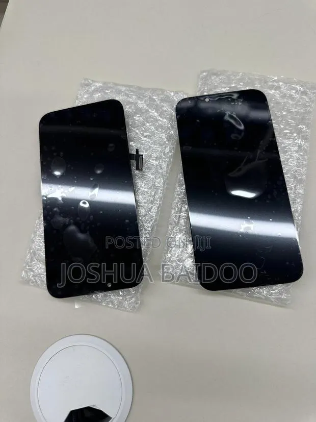 iPhones Screens · Photo 1