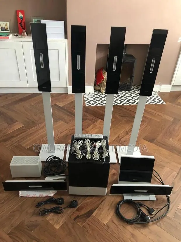 Philips Cineos HTS9800W High-End 4 Floor Standing Pillars - 800W · Photo 1