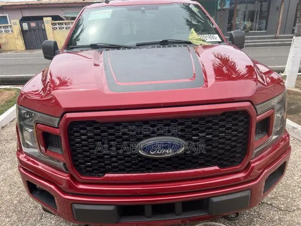 Ford F-150 XLT 4x4 SuperCrew Cab Styleside 5.5 ft. box 145 in. WB 2020 · Photo 1