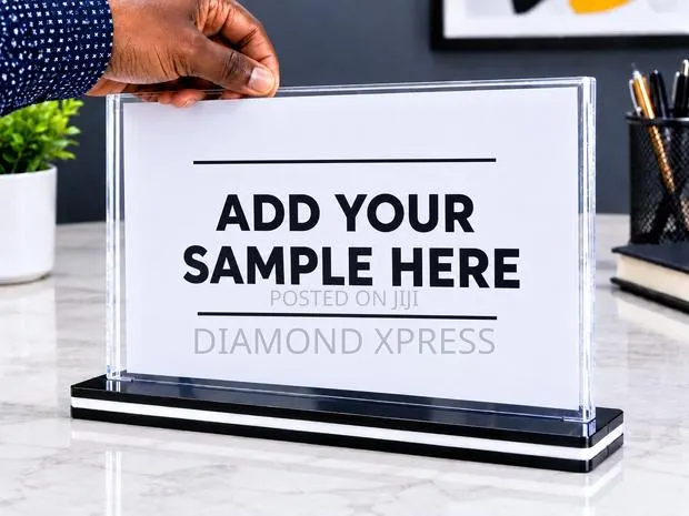 Premium Acrylic Display Stand – Clear Acrylic With Black Base · Photo 2
