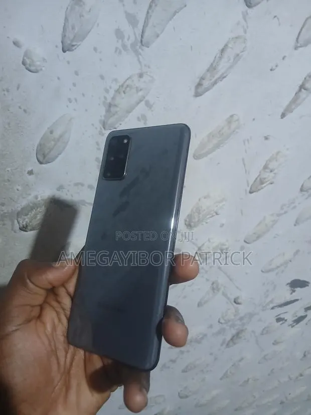 Samsung Galaxy S20+ 5G 128 GB Gray · Photo 1