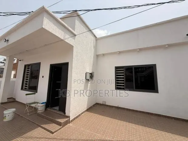 3bdrm House in Kb Properties, Spintex for sale · Photo 1