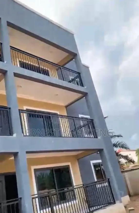 5bdrm Apartment in Grandprestige, Sowutwuom for rent · Photo 1