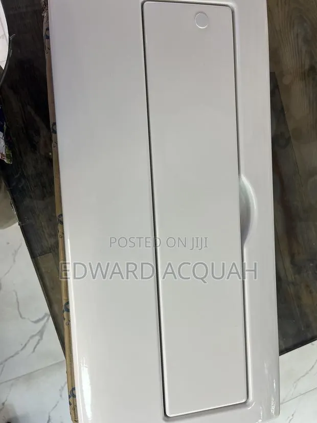 Circuit Breaker Panel/Circuit Breaker · Photo 1