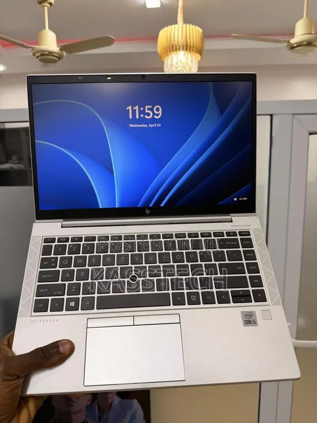 Laptop HP EliteBook 840 G7 8GB Intel Core i5 SSD 256GB · Photo 1