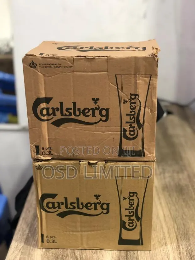Treat Your Beer to First Class With Calsberg Glass Cup · Photo 1