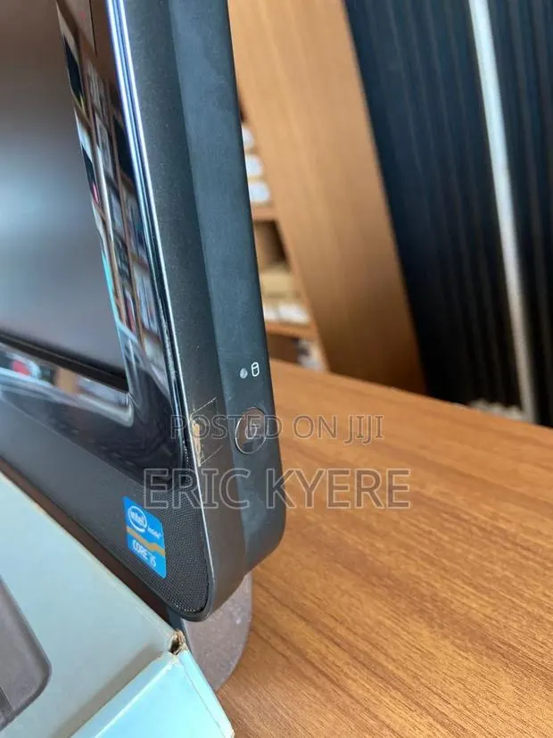 Desktop Computer Dell 8GB Intel Core i5 SSD 500GB · Photo 1