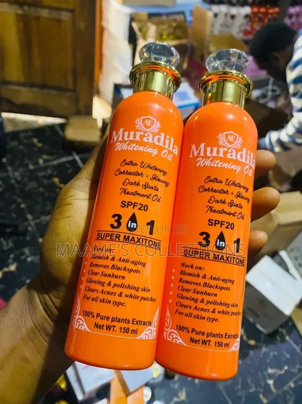 Muradila 3 in 1 Whitening Oil With Spf20 for Body Treatment · Photo 1