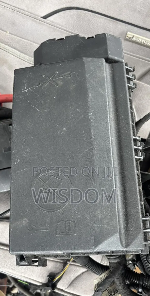 Chevrolet Cruze 1.8l Fuse Box · Photo 1