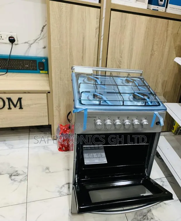 Newest Version 50x50 Oven Grill Volcano 4-Burner Gas Cooker Grey · Photo 1