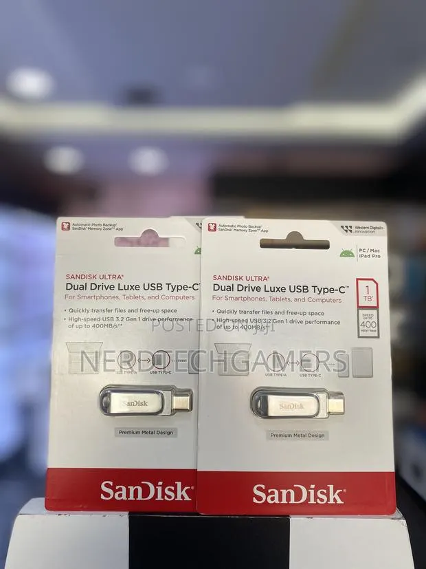 Sandisk 1tb Ultra Dual Luxe USB 3.2usb-C / USB-A) · Photo 1