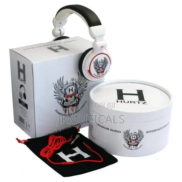 White Headset_ Cranium Audio Interface Device_ Hurtz · Photo 1