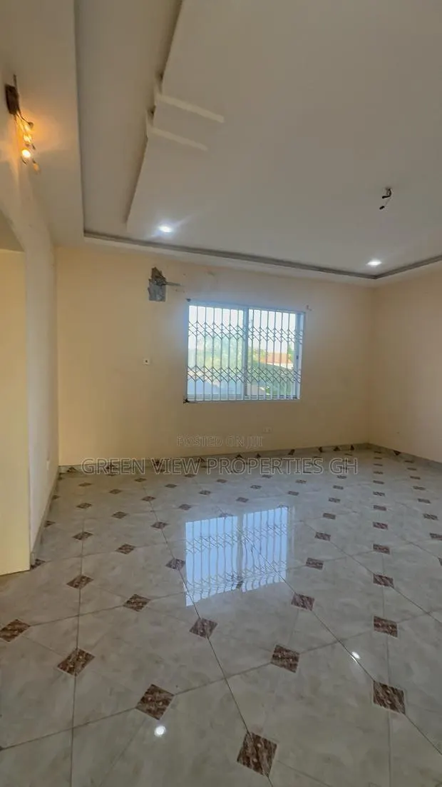 1bdrm Apartment in West Hills Mall Area for rent · Photo 1
